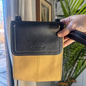 🖤 AMERICAN LEATHER CO. Two-Tone Mini Flap Crossbody Bag | Tan & Black Leather